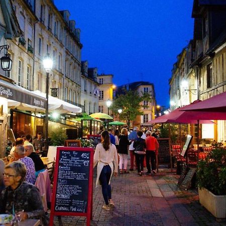 Le St-Laurent - Magnifique Triplex - Calme Caen Luaran gambar