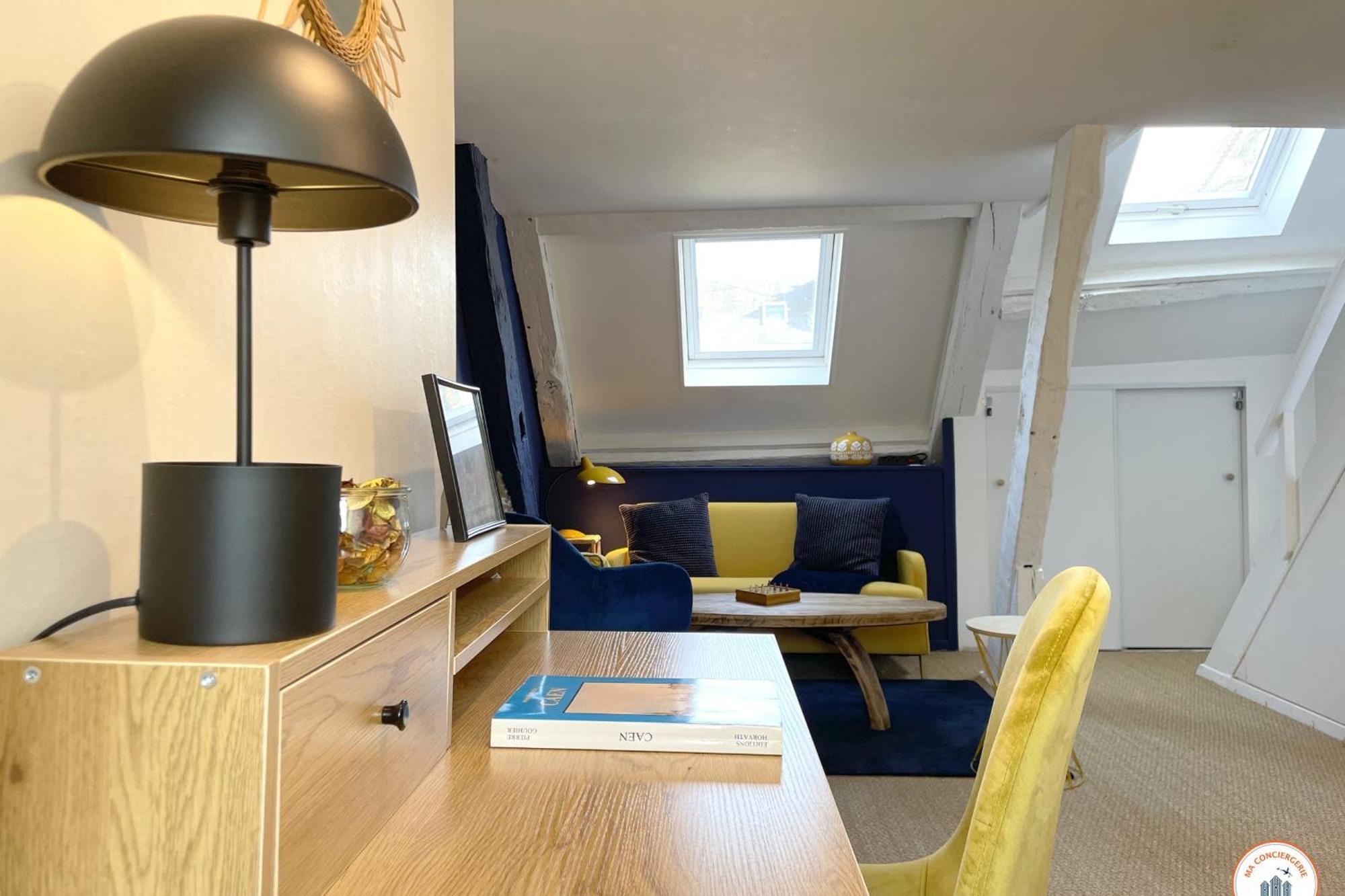 Le St-Laurent - Magnifique Triplex - Calme Caen Luaran gambar