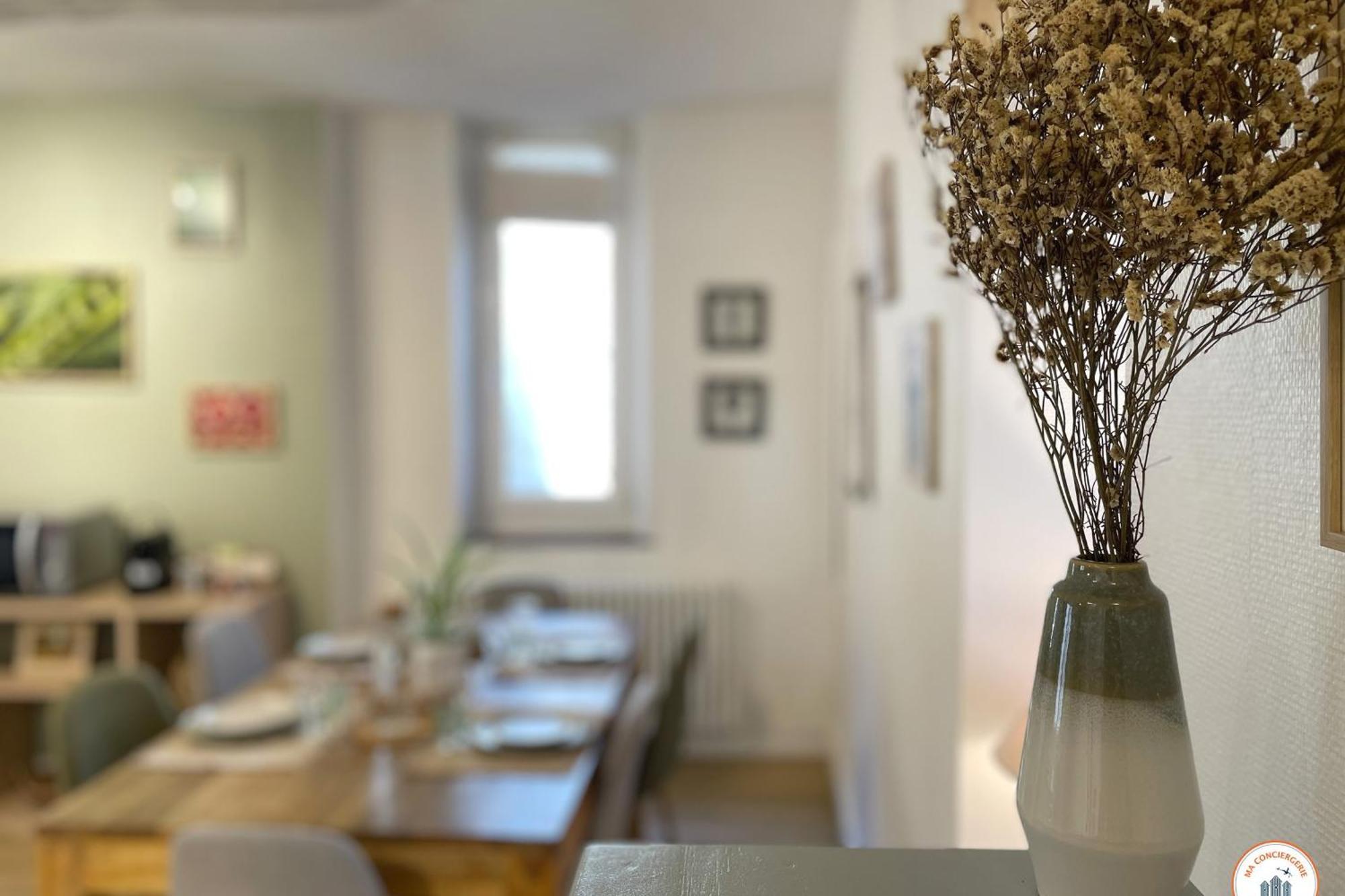 Le St-Laurent - Magnifique Triplex - Calme Caen Luaran gambar