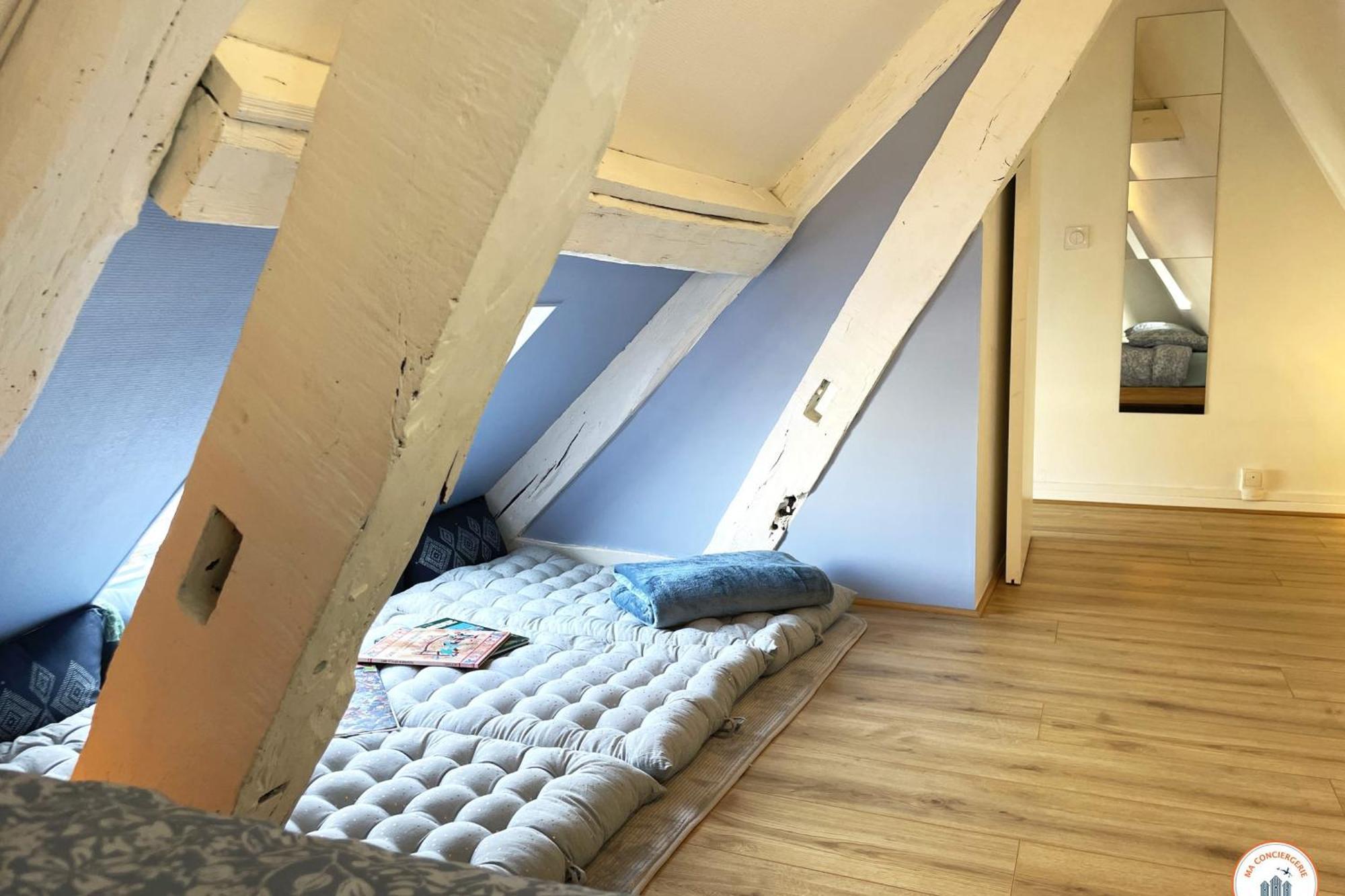 Le St-Laurent - Magnifique Triplex - Calme Caen Luaran gambar