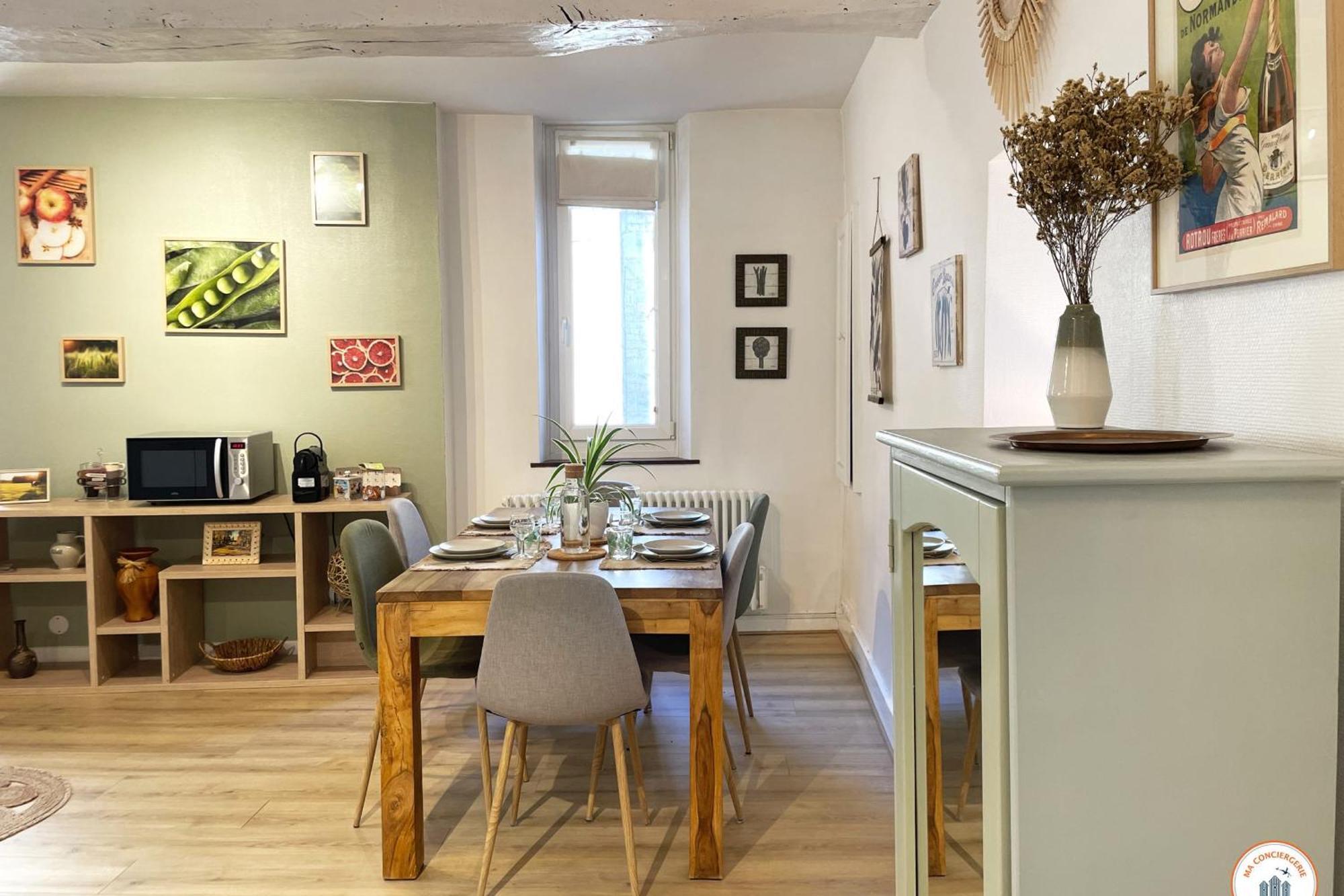 Le St-Laurent - Magnifique Triplex - Calme Caen Luaran gambar